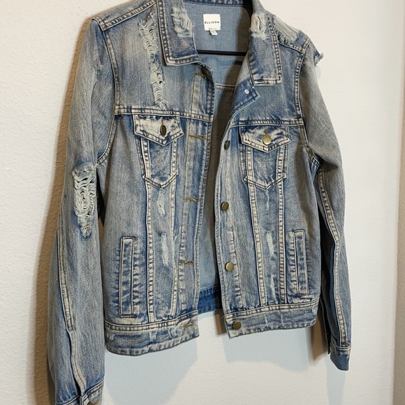 Ellison Distressed Jean Jacket - Picture 3 of 9